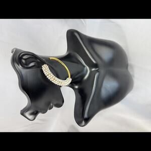 18k Elegant Pearl and Gold Hoop Earrings